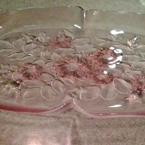 MIKASA ROSELLA Crystal Frosted Floral Pink Tray